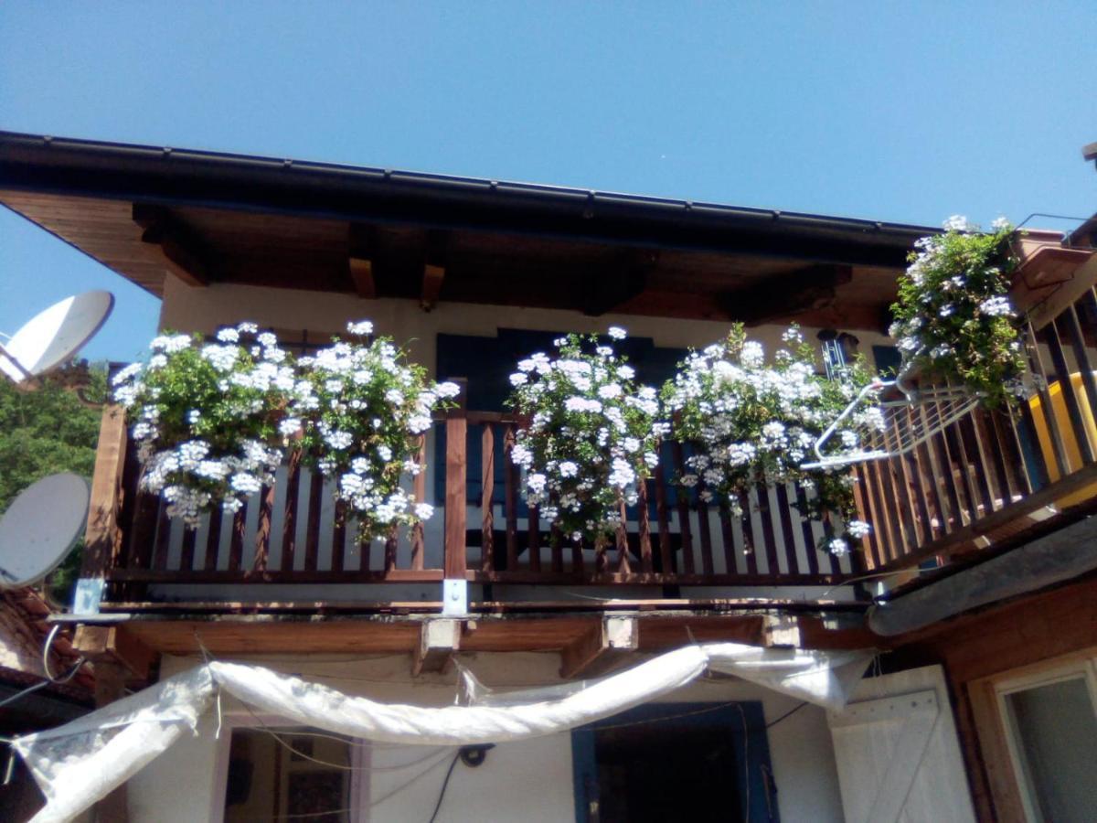 La Vieille Maison Biselli Tende Buitenkant foto