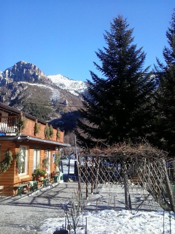 La Vieille Maison Biselli Tende Buitenkant foto